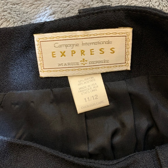 Vintage Express high waisted black skirt - Picture 2 of 8